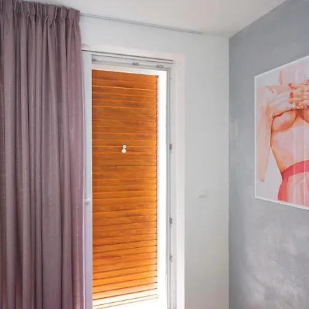 Sunny Bo With A Heated Pool And Rooftop Jacuzzi Villa *